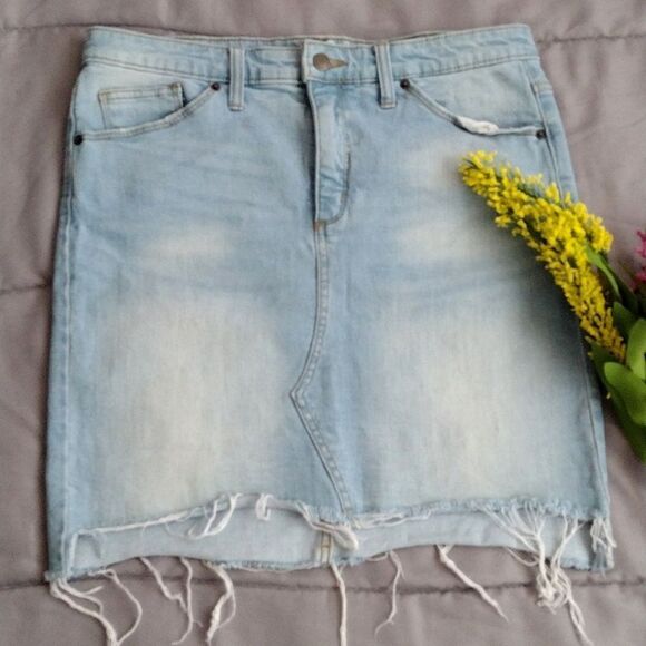 Y2K Distressed Raw Hem Mini Jean Skirt Size 12 - Picture 1 of 14